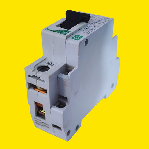 Klockner Moeller Faz S16 Con Faz/fip-xhi11 Interruptor (Usado)