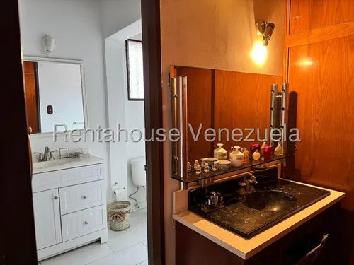 Amplia Casa En La Boyera