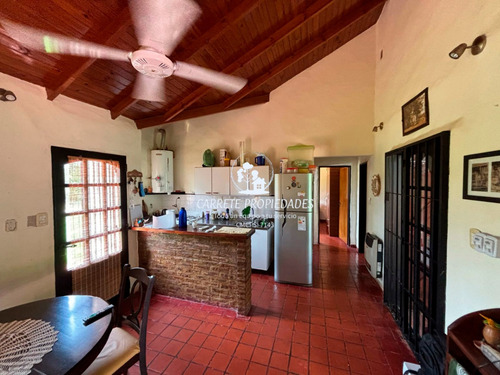 Venta Casa Quinta 2 Dormitorios Barrio Parque Las Lomadas Con Cochera