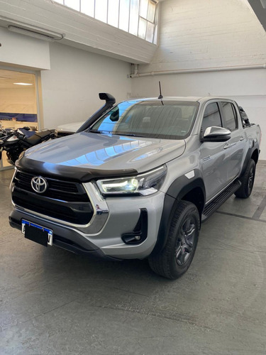 Toyota Hilux 2.8 Cd Srx 177cv 4x2 At