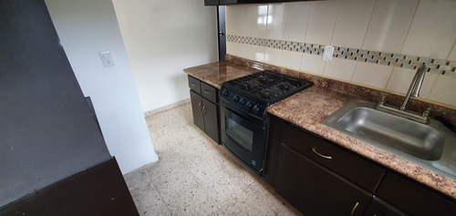 Imagen 6 de 11 de Departamento A Espaldas Del Centro Comercial Midtown