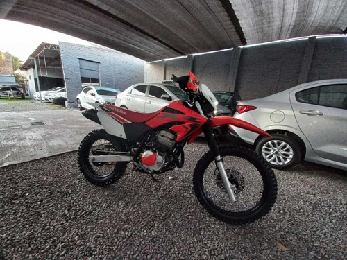Honda Tornado 250