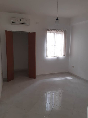 Imagen 7 de 19 de Ing. Zoraya Delgado Vende Apartamento En La Urbanización Las Chimeneas, Residencias Tierra Encantada, Valencia, Estado Carabobo.
