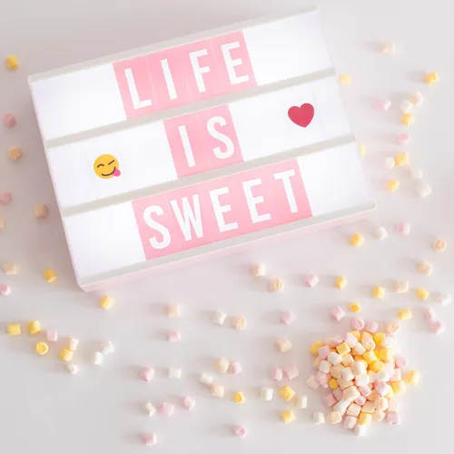 Cinema Light Box Bonnyco Pink W/ 400 Letters & Emojis + 2 Ma