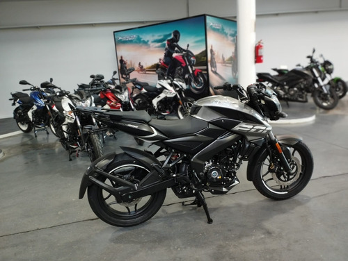 Imagen 21 de 21 de Bajaj Rouser Ns 200