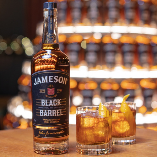 Imagen 3 de 3 de Jameson Black Barrel Whisky Irlandés Botella De 700 Ml