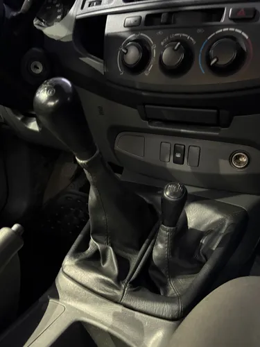 Toyota Hilux 2.5 diésel 4x4