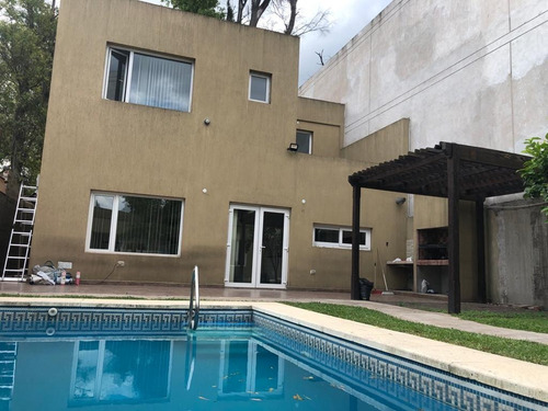 Imagen 2 de 15 de Venta Casa 6 Amb En Parque Leloir. Apto Profesional