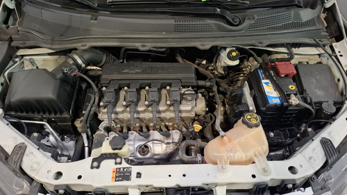 Chevrolet Onix 1.4 Lt