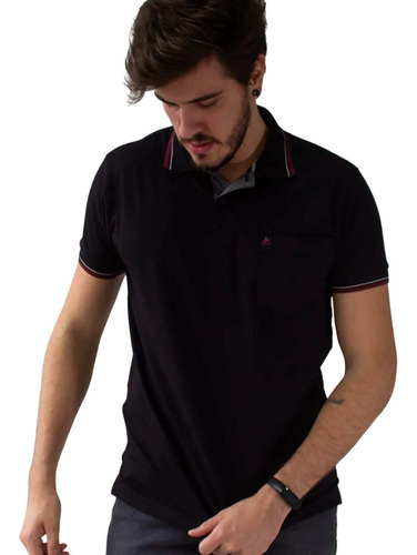 Camiseta Polo Com Bolso Anticorpus