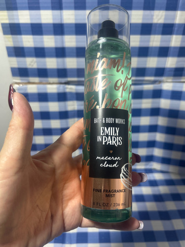 Bath & Body Works Emily In Paris Body Mist Macaron Cloud Macaron Delight, Parisin Spun Sugar, Pink Berries