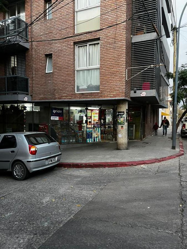 Local Comercial En Venta. Calle Montevideo 846