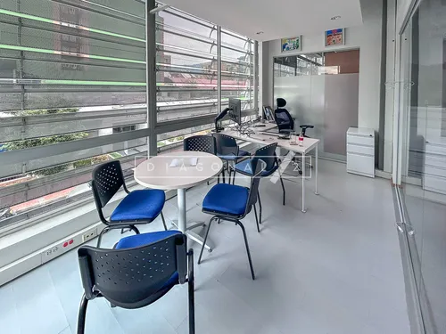 Oficina En Arriendo En San Patricio