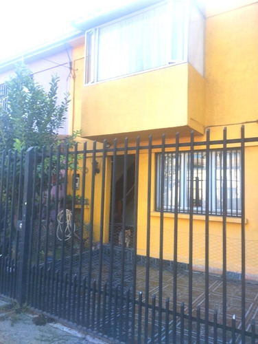 Arriendo Casa En La Calle Aeropuerto 166 Estacion Central