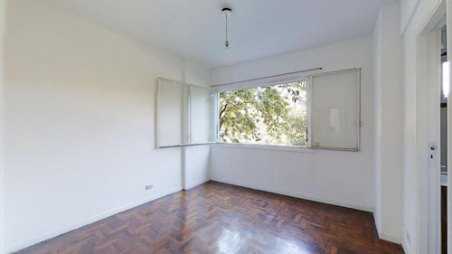 Imagen 3 de 11 de Departamento De 1 Ambiente Y Medio Con Vista A Parque Las Heras