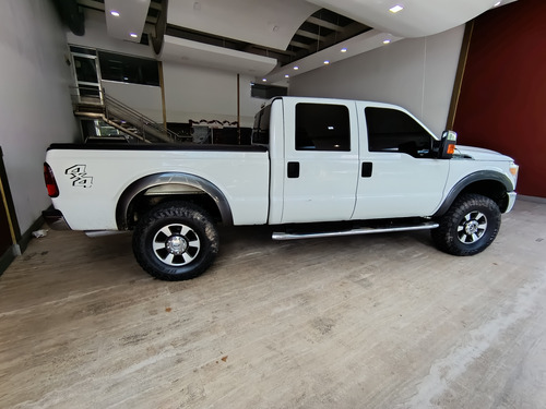 Ford F250 Super Dutty 2016