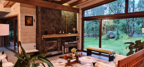 Imagen 2 de 30 de Casa Pucon, Naturaleza Y Confort