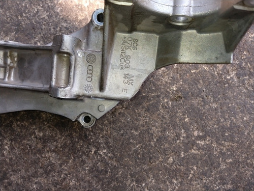 Base De Alternador Y Compresor Jetta Mk6 Motor 2.5 (Usado)