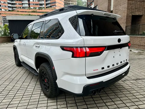Toyota Sequoia 3.5 V6 Trd Pro