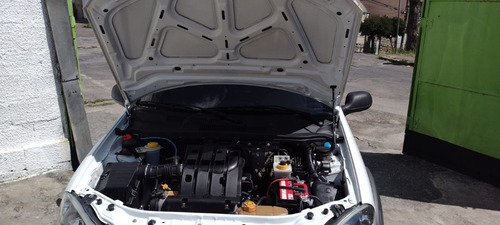 Imagem 4 de 6 de Fiat Strada