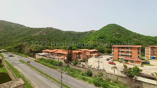 Imagen 17 de 21 de 23-15630 Mv. Apartamento En Venta Pent-house En Urb. Campo Alegre, Turmero.