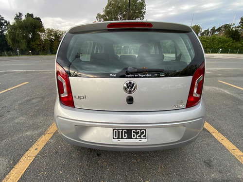 Volkswagen Up! 2015 1.0 Move Up! 75cv 5 P