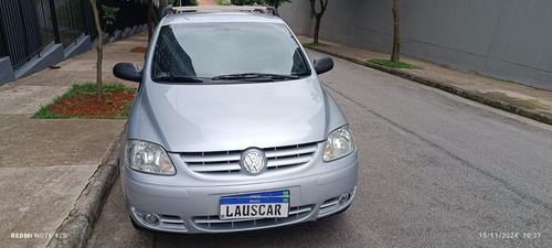 Volkswagen Fox Volkswagen Fox Plus 1.6 8V (Flex)