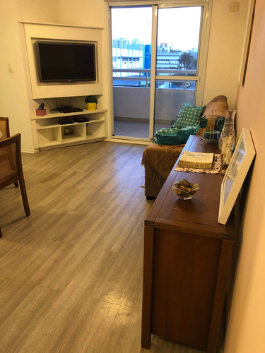 Apartamento À Venda Na Rua Francisco Luís De Souza Júnior, Água Branca, São Paulo - Sp - Liv-3310