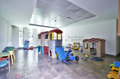 Parque Privado / Las Condes / Cantagallo