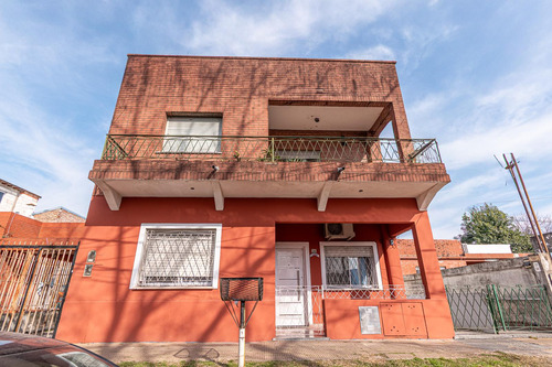 Ph 3 Ambientes Escritorio | Patio Verde, Ingreso Independiente ( Apto Crédito)