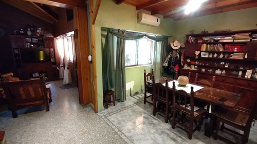 Casa 5 Amb En Venta En Villa Madero Con Pileta