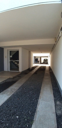 Edificio En Venta Zona Unne, Renta Garantizada!
