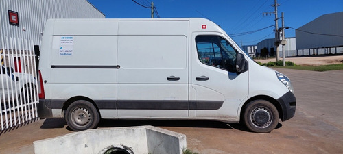 Imagen 2 de 6 de Renault Master 2018 2.3 L2h2 Aa