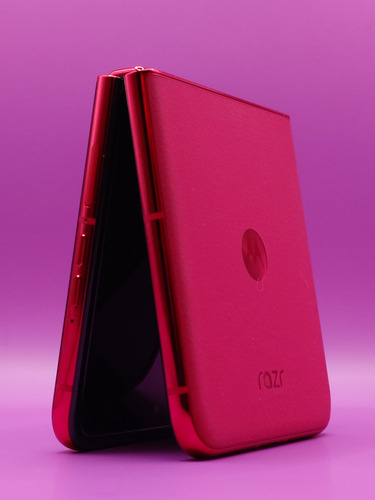 Motorola Razr 50 Ultra Dual Sim 256 Gb Rosa Chicle 12 Gb Ram Rosa Chicle (Usado)