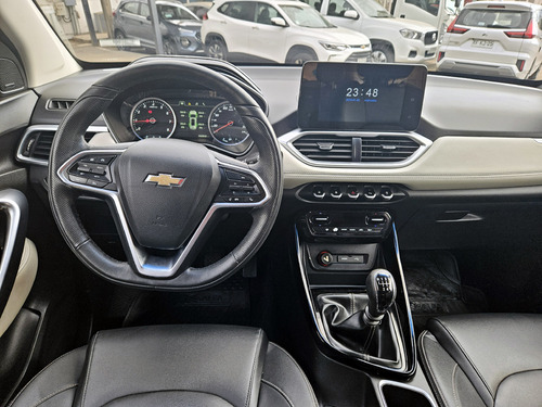 Chevrolet Captiva 1.5T PREMIER FWD MT 5P