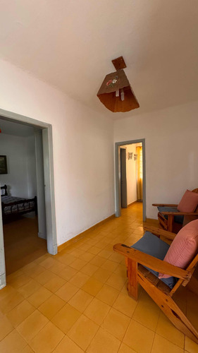 Casa Con Departamento En Villa General Belgrano