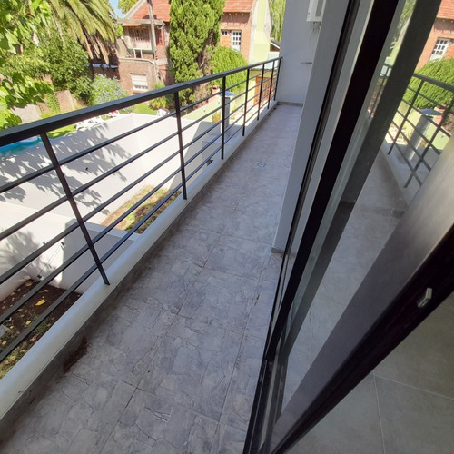 Imagen 8 de 14 de Venta Excelente Departamento De 3 Ambientes Patio Terraza Cochera A Estrenar Castelar