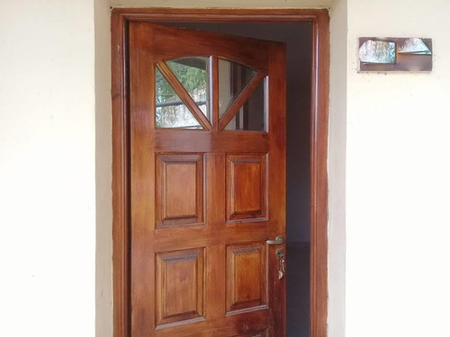 Casa Venta 3 Dormitorios Y Terreno 220 Mts 2 -73 Mts 2 Cubiertos -berisso