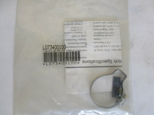 New Parker L073400100 Clamp Assembly For 1-1/16, 1-1/4 C Ccg