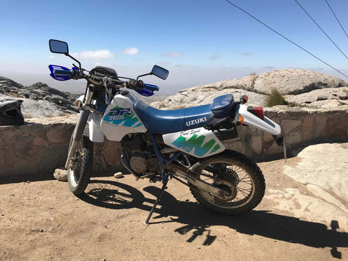 Imagen 6 de 8 de Suzuki Dr 350 S