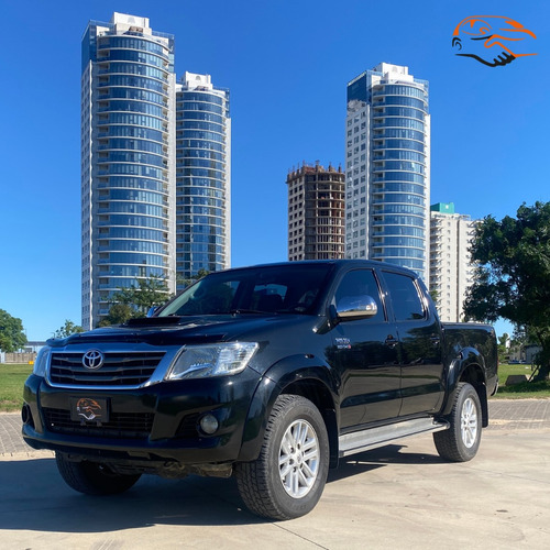 Toyota Hilux 3.0 Cd Srv I 171cv 4x2