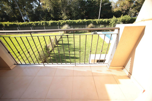 Venta Casa Barrio Maria Victoria - Acepta Permuta