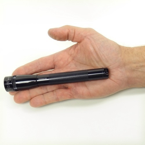 Imagen 5 de 5 de Linterna Led Maglite Mini Pro 332 Lumens 172mts +2 Pilas Aa