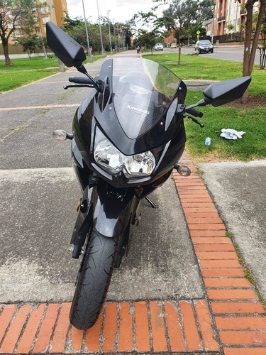 Kawasaki Ninja 250 Negra