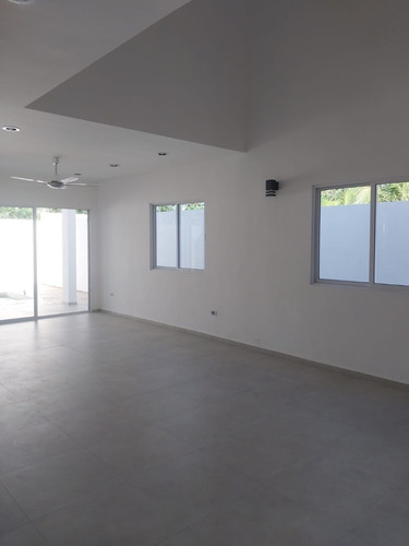 Imagen 4 de 23 de Casa En Venta En Leandro Valle