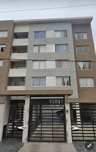 Venta De Cochera Descubierta En Lanus Oeste