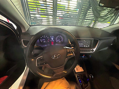 Hyundai Accent 1.6 Sedan Gl Mt