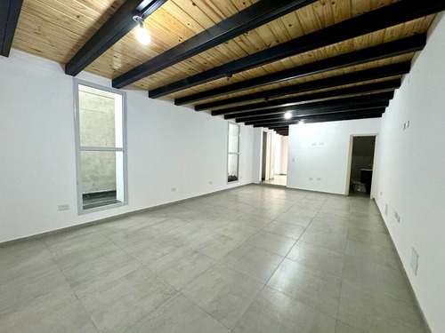 Venta Local/oficinas 186m2 Excelente Renta Centro