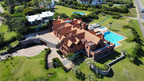 Mansa - Mansion - Primera Linea