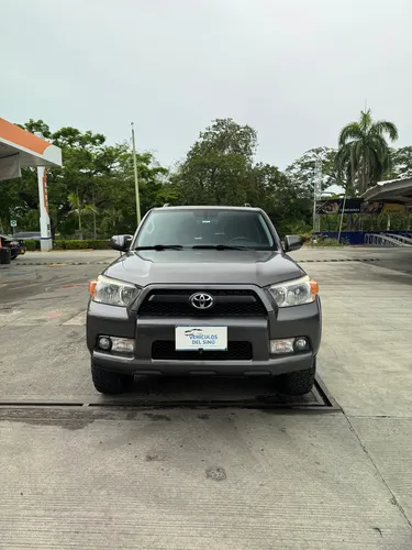 Toyota 4Runner 4.0 Sr5